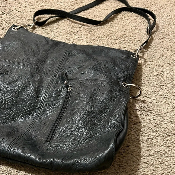Florence Leather Made in Italy Black Tooled Crossbody Shoulder/Crossbody Bag Zip - Picture 3 of 11